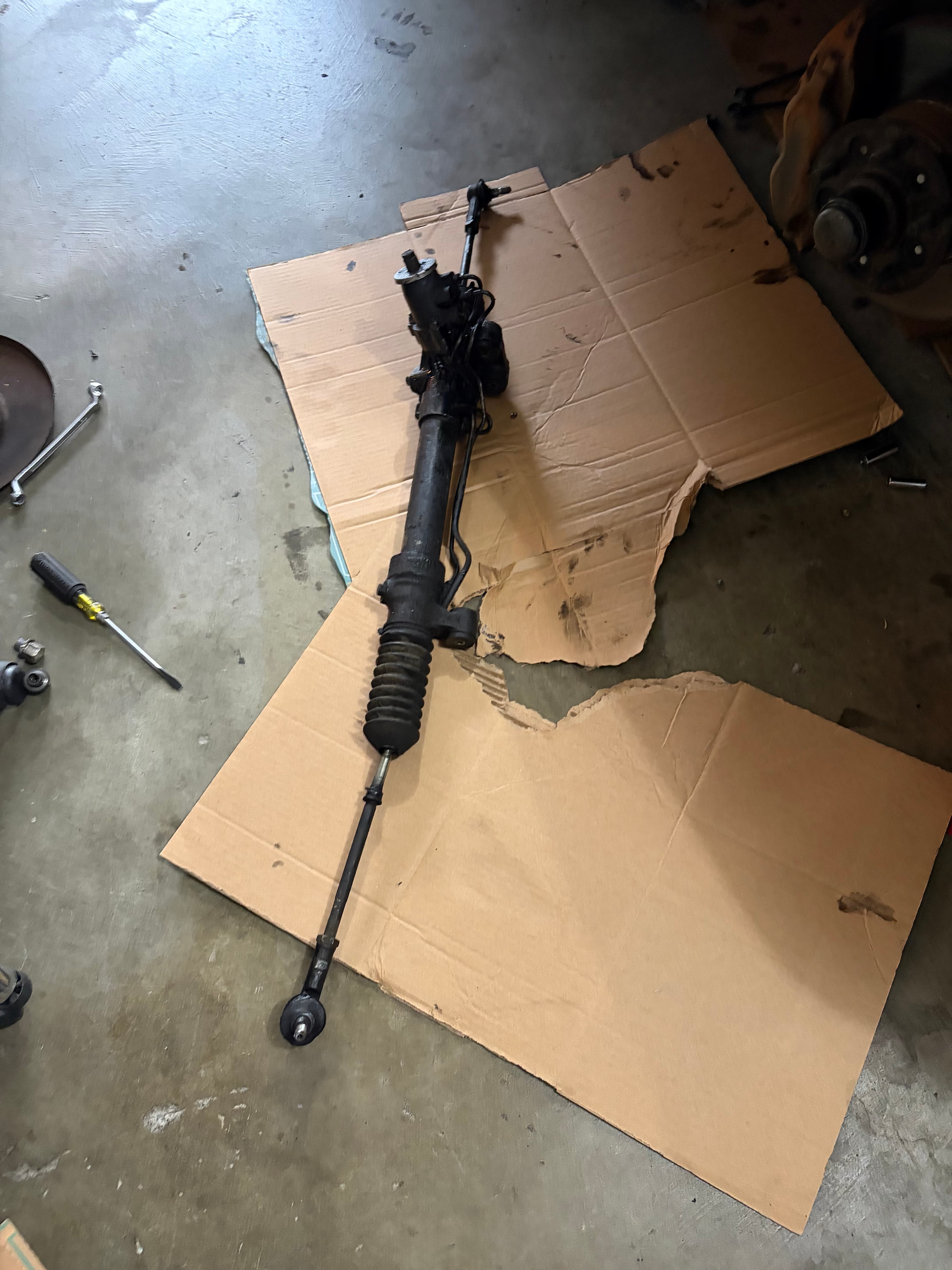 Steering Rack spraying fluid all over the driveway on full lock... next up.... steering !