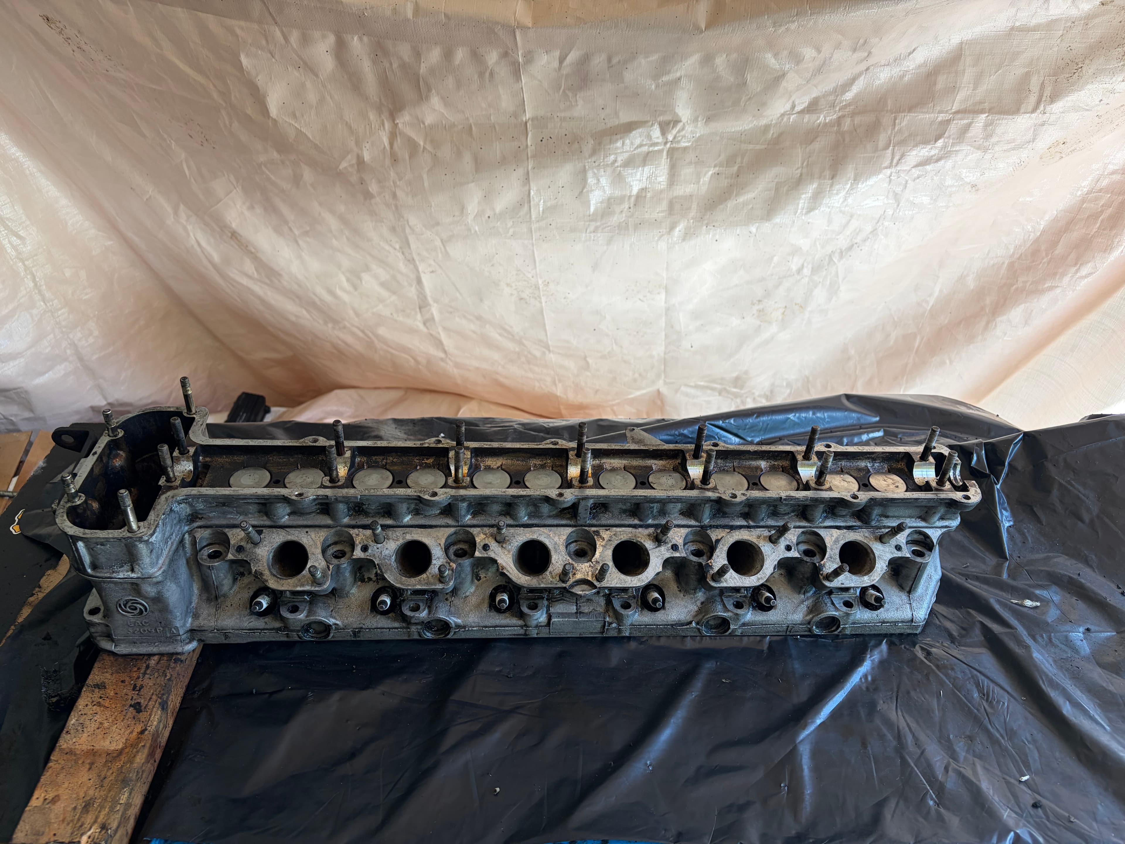 Lapping valves and cleaning up replacement head